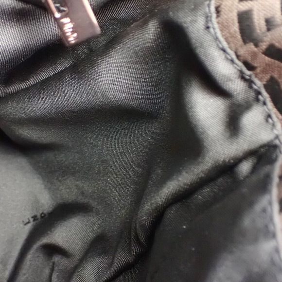 FENDI Mamma Baguette Handbag - Picture 12 of 16